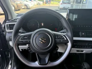 SUZUKI Swift – Fahrzeugbild 14
