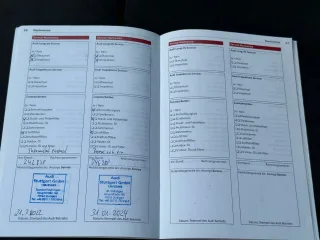 AUDI A4 – Fahrzeugbild 13