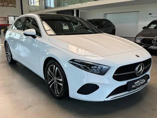 MERCEDES-BENZ A 180 – Fahrzeugbild 10