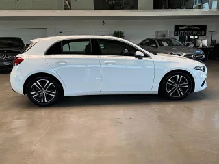 MERCEDES-BENZ A 180 – Fahrzeugbild 9