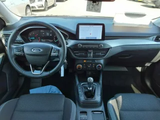 FORD Focus – Fahrzeugbild 13