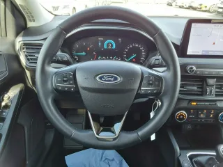 FORD Focus – Fahrzeugbild 14