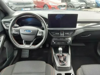 FORD Focus – Fahrzeugbild 11
