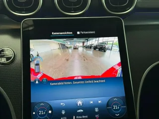 MERCEDES-BENZ C 300 – Fahrzeugbild 8