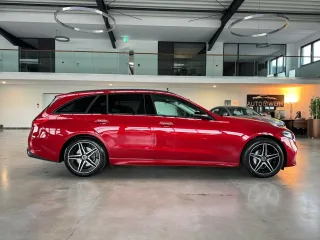 MERCEDES-BENZ C 300 – Fahrzeugbild 9