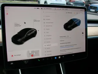 TESLA Model – Fahrzeugbild 13
