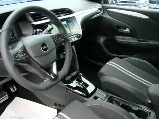 OPEL Corsa – Fahrzeugbild 15