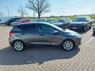 FORD FIESTA – Fahrzeugbild 4