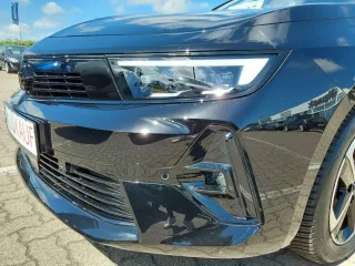 OPEL Astra – Fahrzeugbild 8