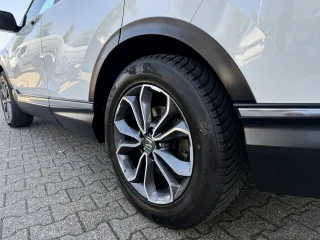 HONDA CR-V – Fahrzeugbild 6