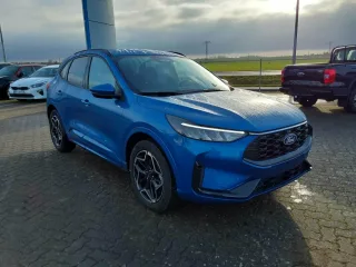 FORD KUGA – Fahrzeugbild 3