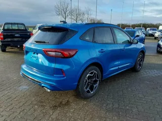 FORD KUGA – Fahrzeugbild 4