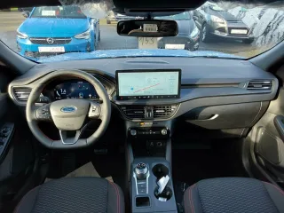 FORD KUGA – Fahrzeugbild 9