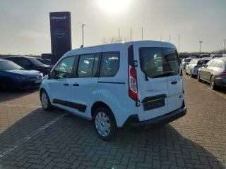 FORD TOURNEO – Fahrzeugbild 5