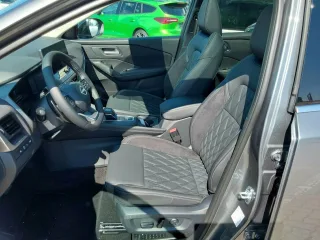 NISSAN Qashqai – Fahrzeugbild 14