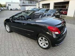 PEUGEOT 207CC – Fahrzeugbild 4