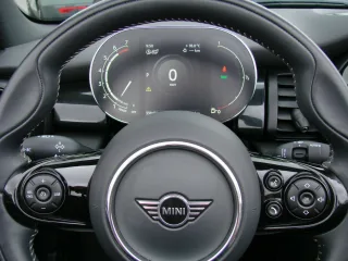 MINI Cooper – Fahrzeugbild 12