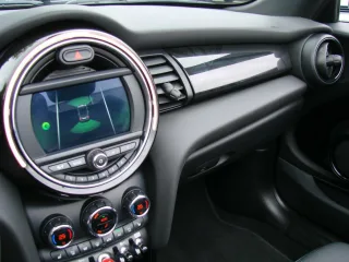 MINI Cooper – Fahrzeugbild 14