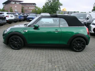 MINI Cooper – Fahrzeugbild 6