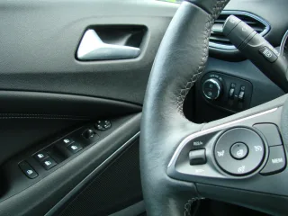 OPEL Crossland – Fahrzeugbild 9