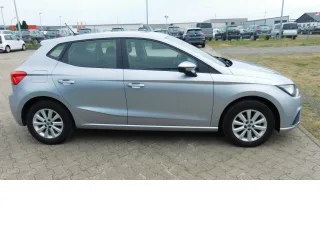 SEAT Ibiza – Fahrzeugbild 2