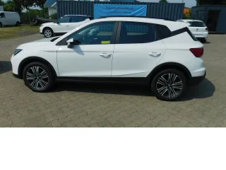 SEAT Arona – Fahrzeugbild 1