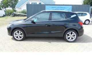 SEAT Arona – Fahrzeugbild 1
