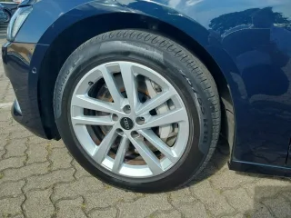 AUDI A6 – Fahrzeugbild 4
