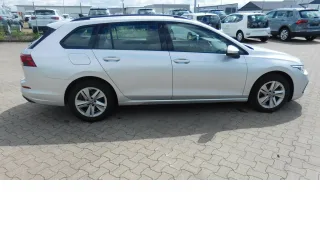 VW Golf – Fahrzeugbild 2