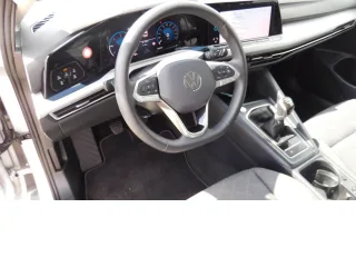 VW Golf – Fahrzeugbild 8