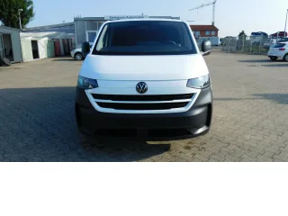 VW T7 – Fahrzeugbild 3