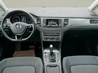 VW Golf – Fahrzeugbild 13