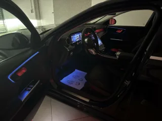 MERCEDES-BENZ C 300 – Fahrzeugbild 9