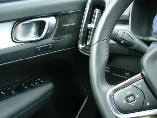 VOLVO XC40 – Fahrzeugbild 9