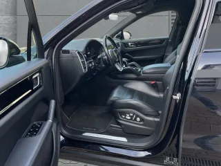 PORSCHE Cayenne – Fahrzeugbild 5