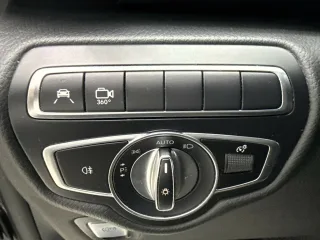 MERCEDES-BENZ V 250 – Fahrzeugbild 10