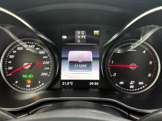 MERCEDES-BENZ V 250 – Fahrzeugbild 11