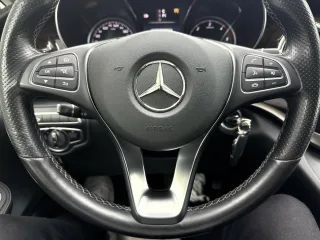 MERCEDES-BENZ V 250 – Fahrzeugbild 8