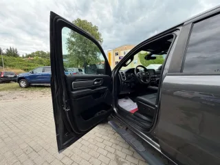 DODGE RAM – Fahrzeugbild 8