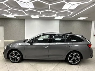 SKODA Octavia – Fahrzeugbild 3