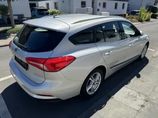 FORD Focus – Fahrzeugbild 4