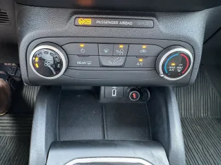 FORD Focus – Fahrzeugbild 12