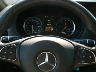 MERCEDES-BENZ Vito – Fahrzeugbild 9