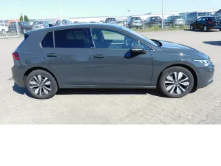 VW Golf – Fahrzeugbild 2