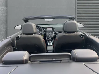 OPEL Cascada – Fahrzeugbild 11