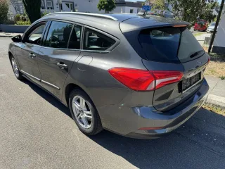 FORD Focus – Fahrzeugbild 4