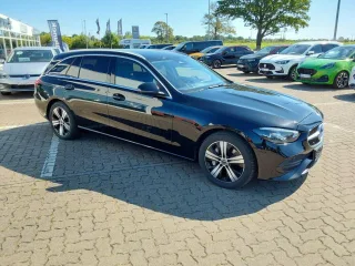 MERCEDES-BENZ C 300 – Fahrzeugbild 3