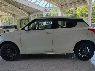 SUZUKI Swift – Fahrzeugbild 10
