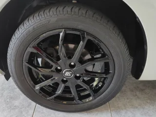 SUZUKI Swift – Fahrzeugbild 3