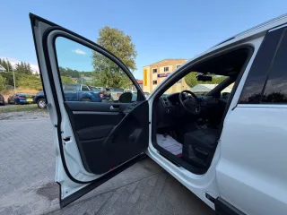 VW Tiguan – Fahrzeugbild 8